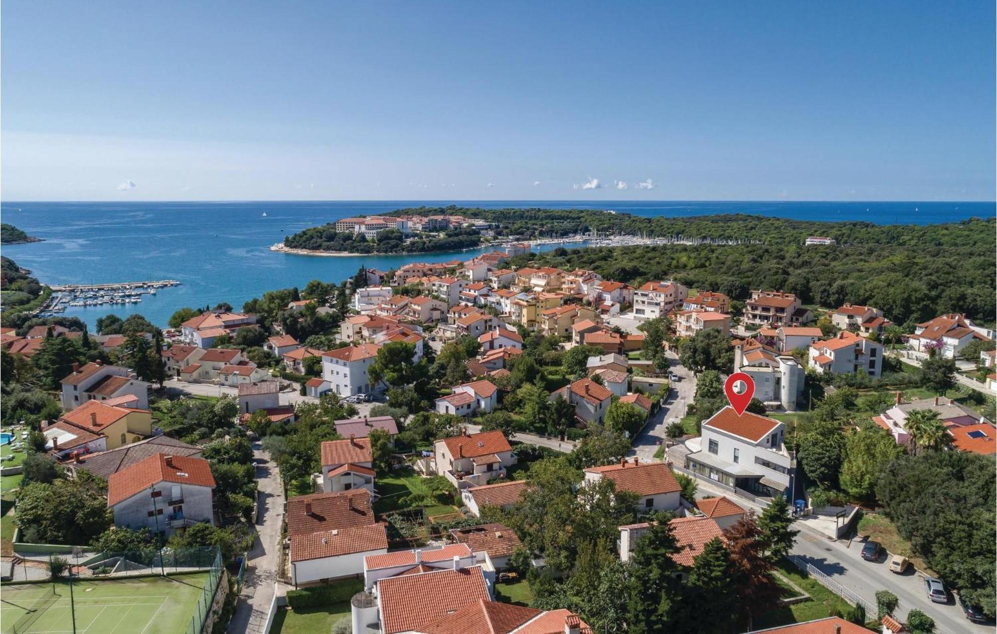 Stunning Apartment In Pjescana Uvala With Wifi 外观 照片